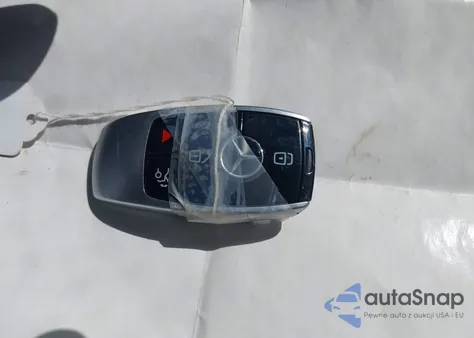 2019 Mercedes-Benz E 300 4Matic из США, поврежденный, VIN WDDZF4KB4KA662808